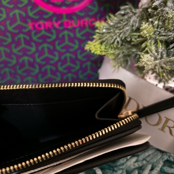Authentic Tory Burch Emerson Mini Wallet Black/101 - Picture 8 of 8